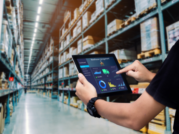 Revolutionizing Warehousing: Harnessing the Power of Cloud, IoT, AI & Data Analytics