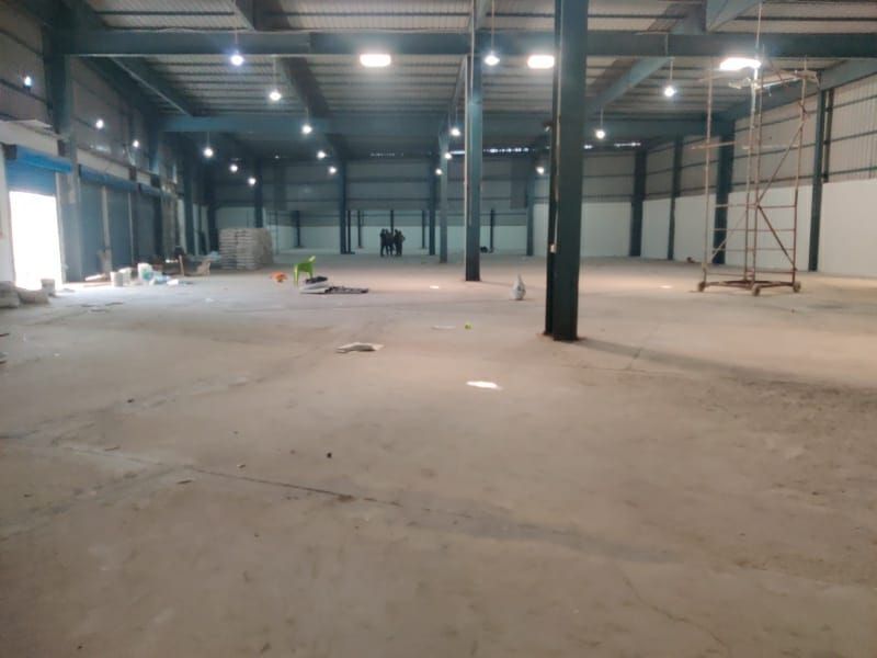 20000_sqft_warehouse_in_Kapashera_South_Delhi_3.jpg