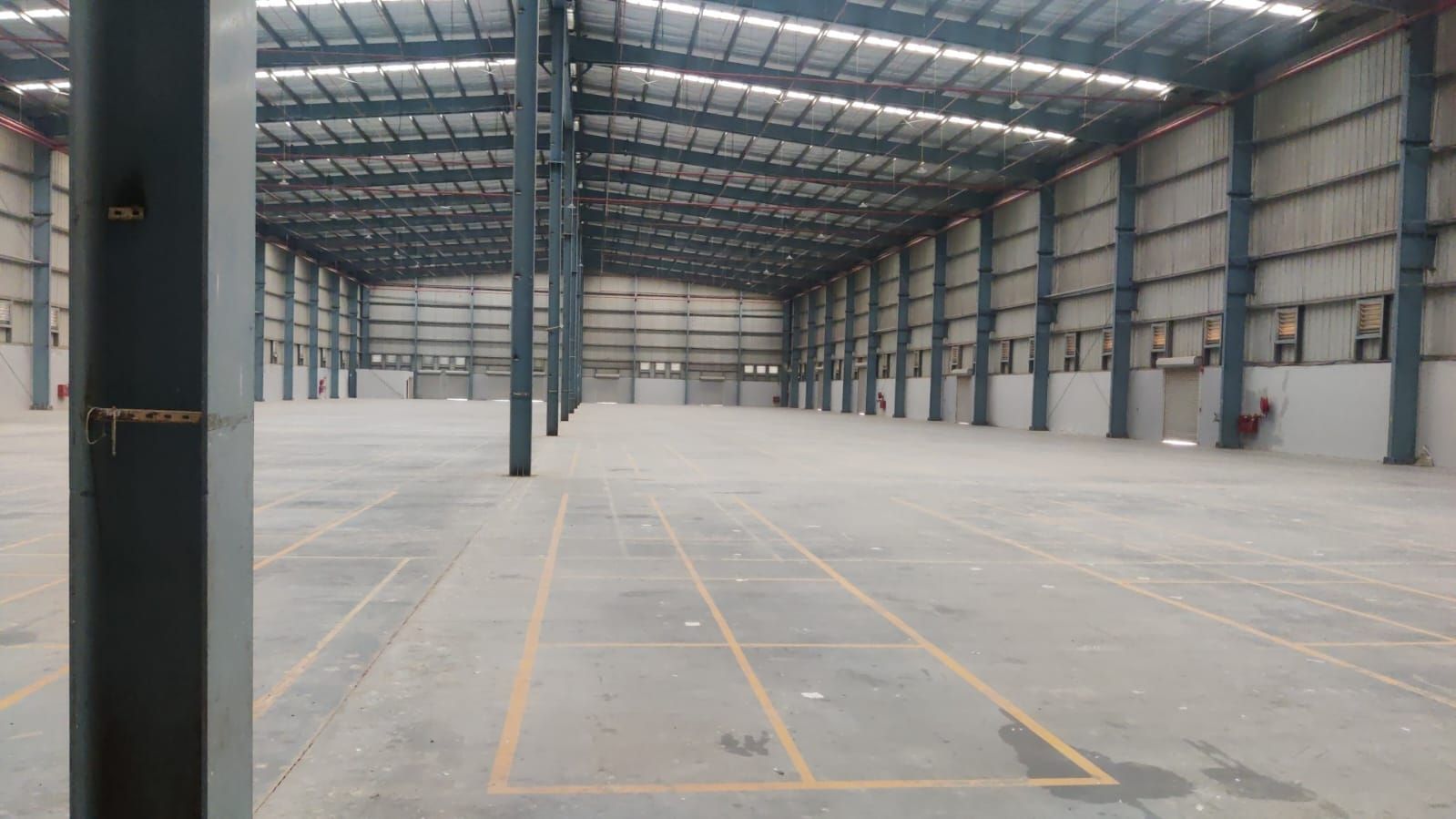 45000_sqft_warehouse_in_Gurgoan_Haryana_2_mUZlwqo.jpg