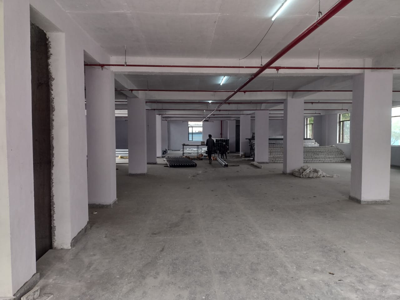 6000_sqft_warehouse_in_Surajpur_Noida_12.jpeg