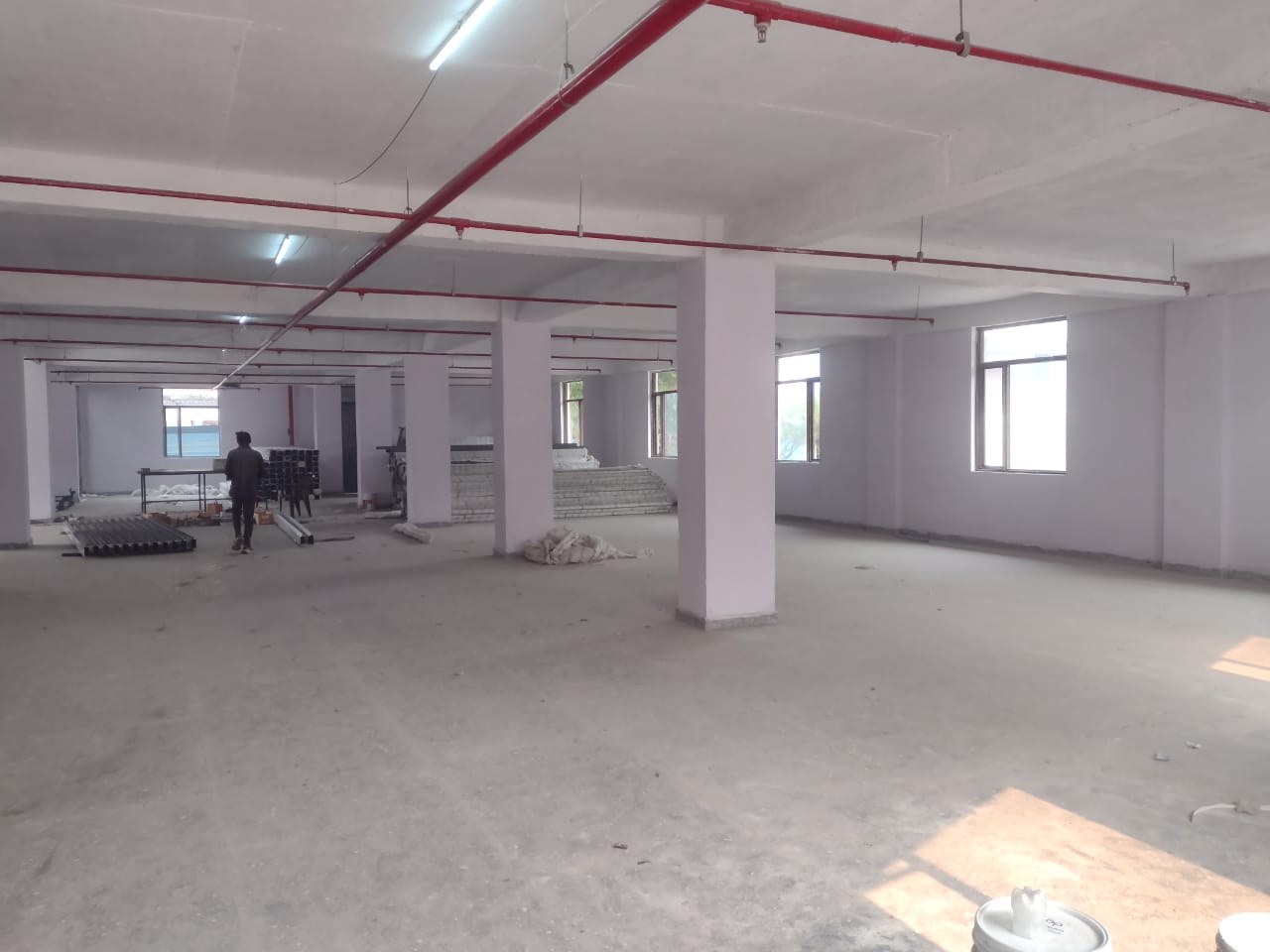 6000_sqft_warehouse_in_Surajpur_Noida_13.jpeg