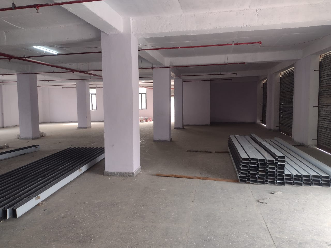 6000_sqft_warehouse_in_Surajpur_Noida_2.jpeg