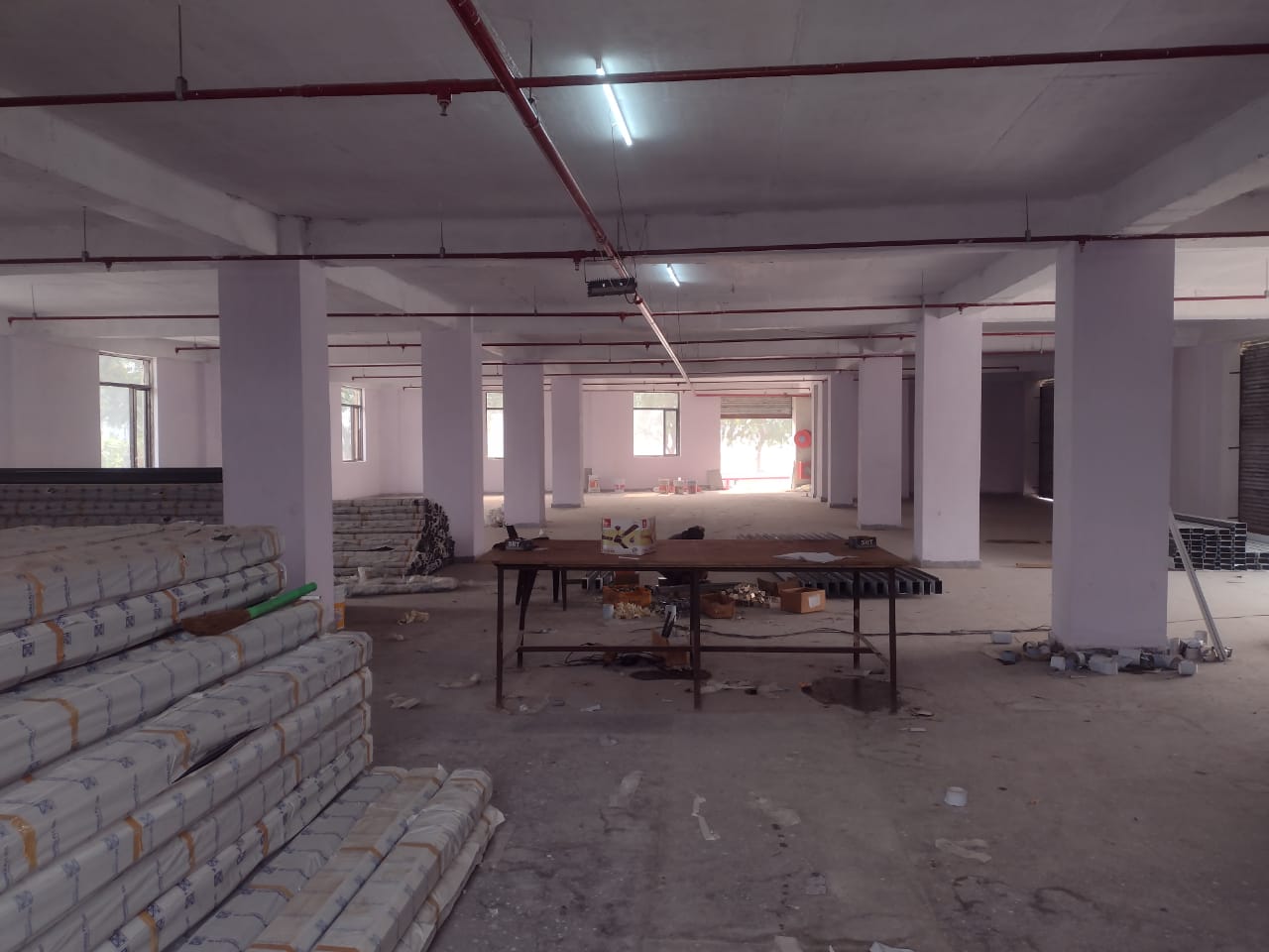 6000_sqft_warehouse_in_Surajpur_Noida_5.jpeg