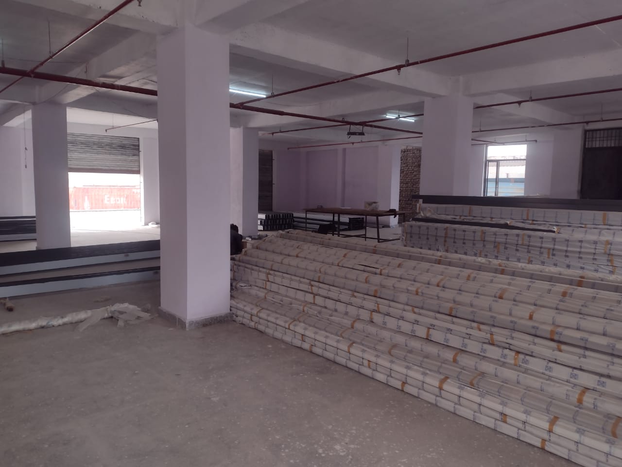 6000_sqft_warehouse_in_Surajpur_Noida_8.jpeg