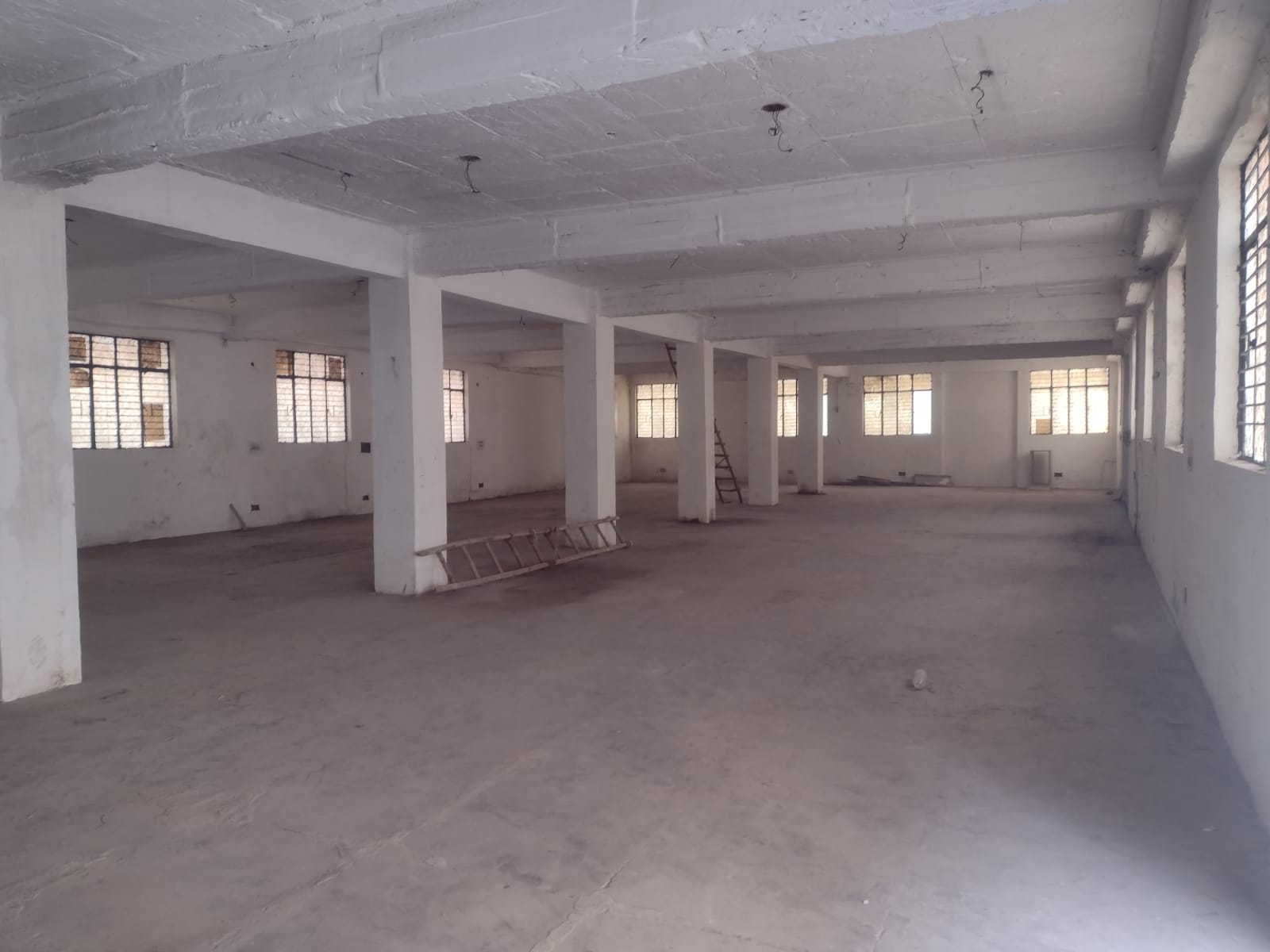 6500_sqft_warehouse_in_Badarpur_New_Delhi_9.jpeg