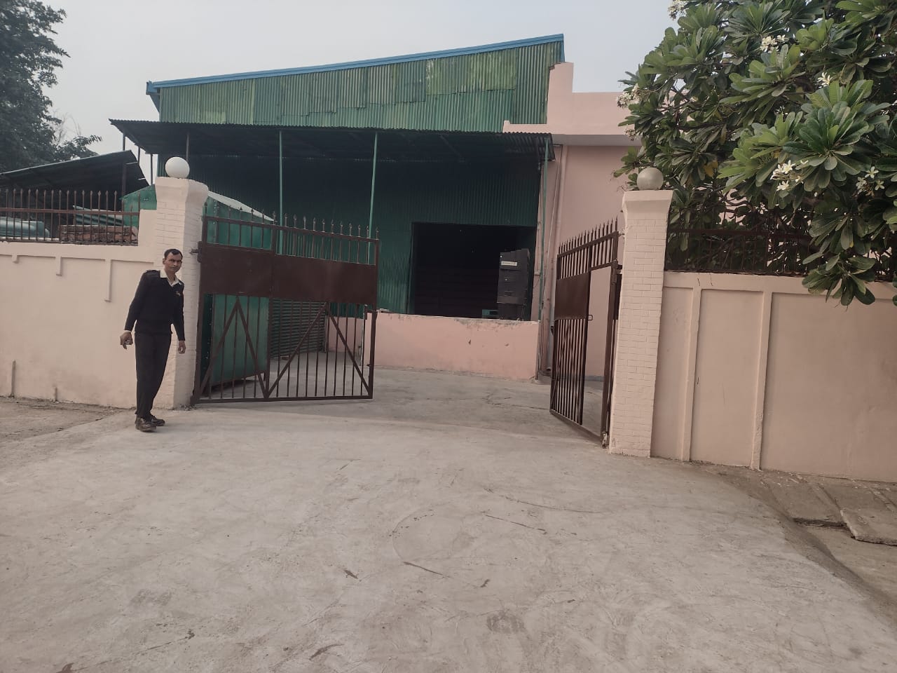 6500_sqft_warehouse_in_Surajpur_Greater_Noida_1.jpeg