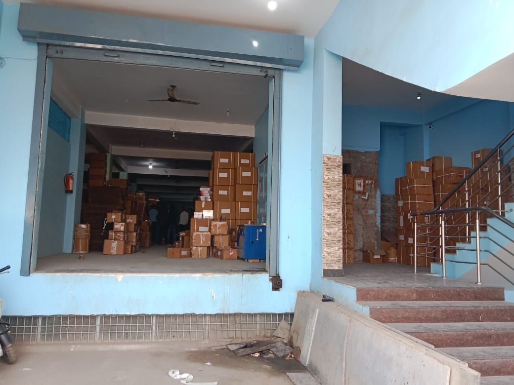 8000_sqft_warehouse_in_Kapashera_Delhi_1.jpg