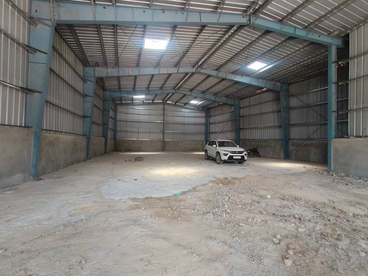 HyphenSCS-Warehouse-72975-1.png