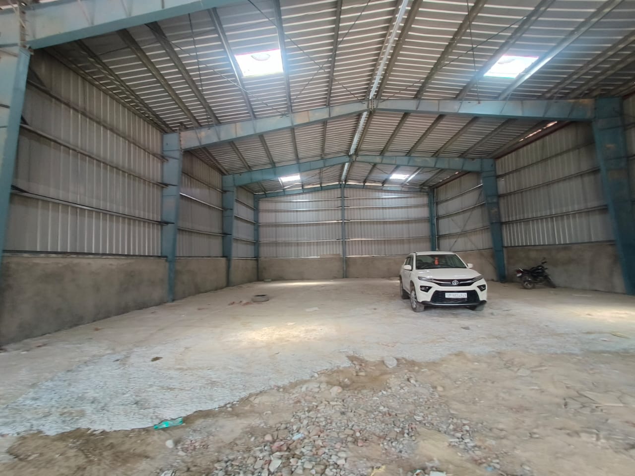 HyphenSCS-Warehouse-72975-3.png