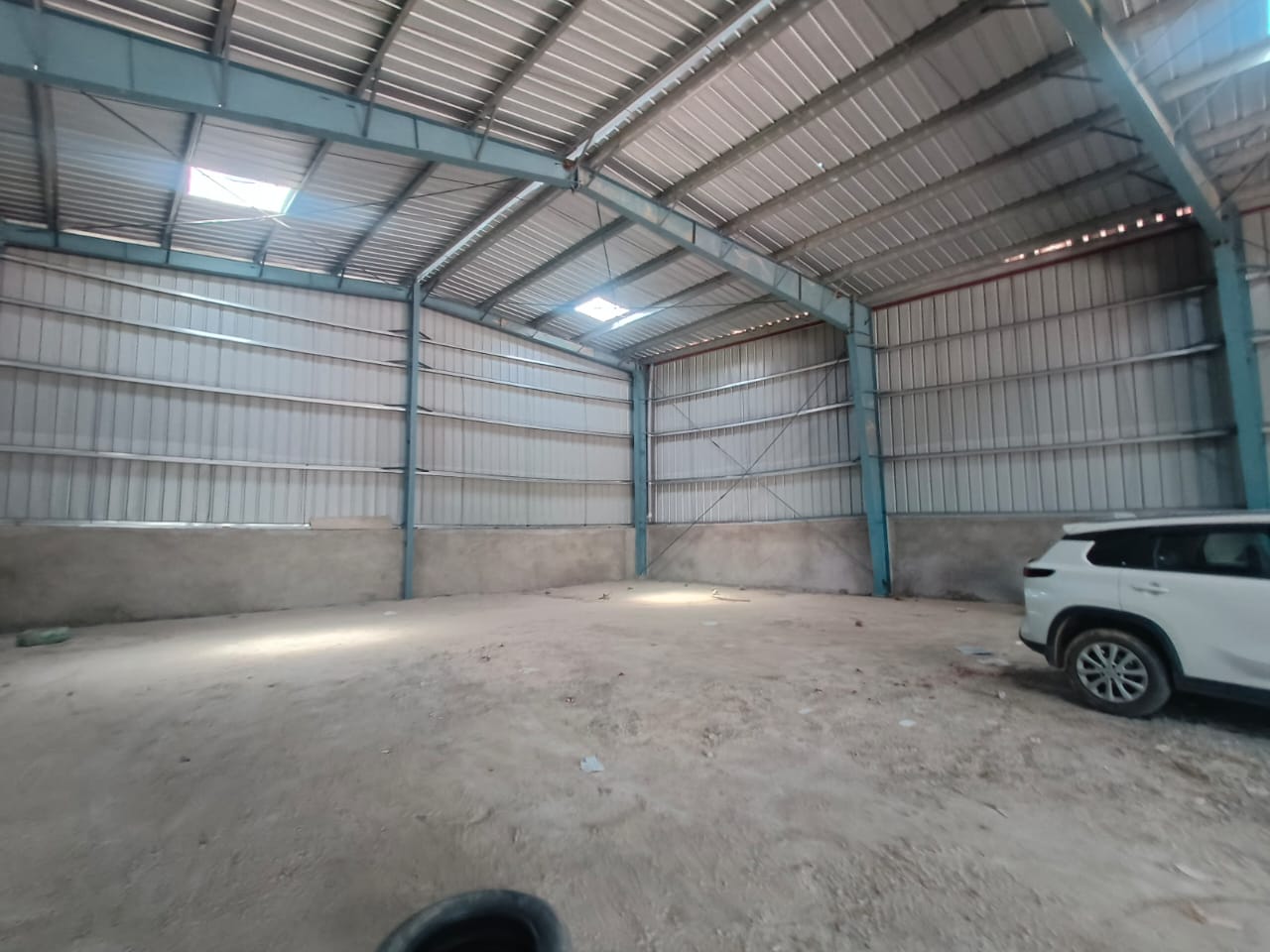 HyphenSCS-Warehouse-72975-5.png