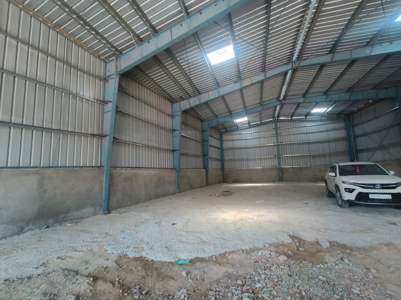 HyphenSCS-Warehouse-72975-6.png