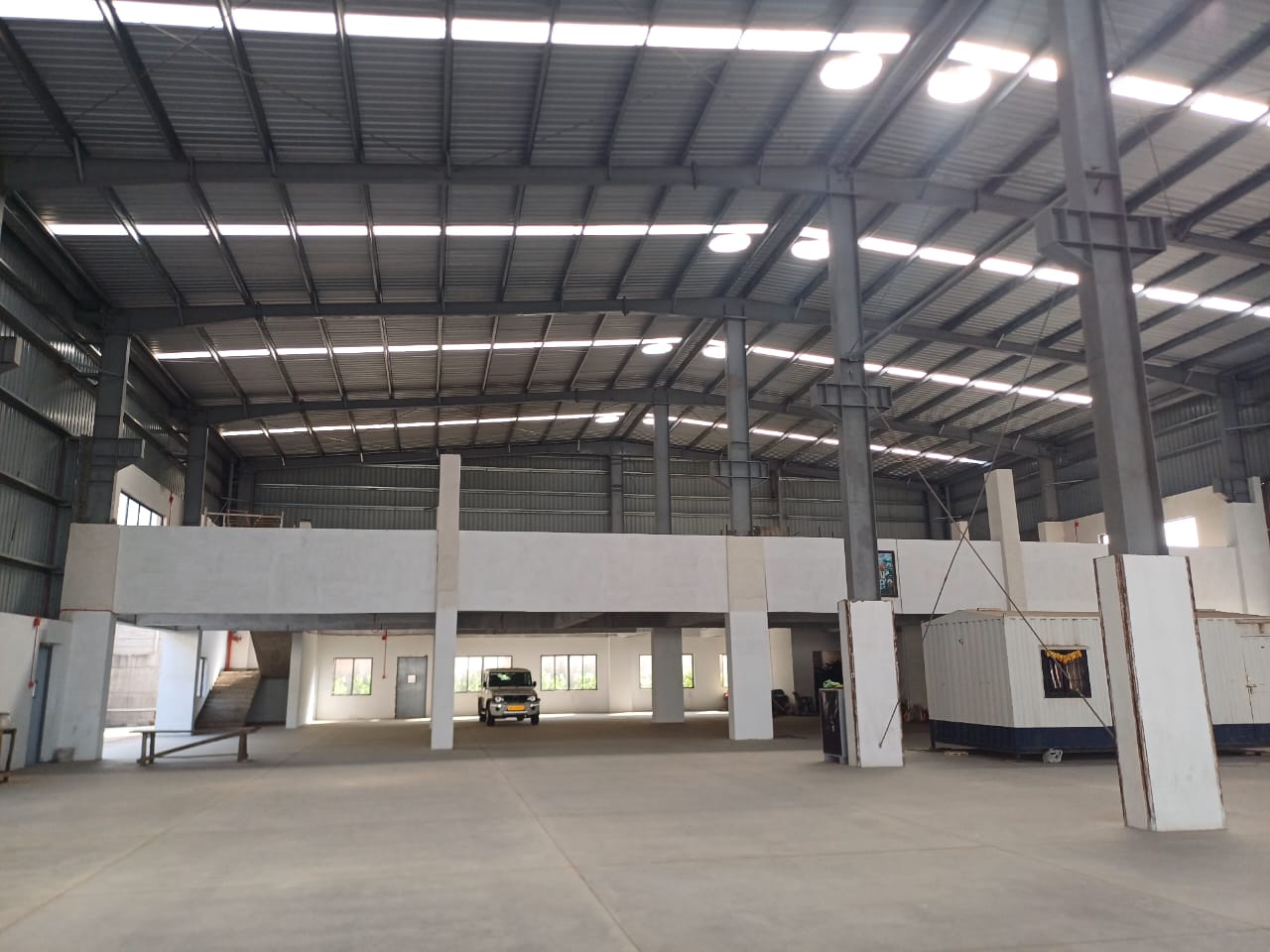 HyphenSCS-Warehouse-72984-13.png