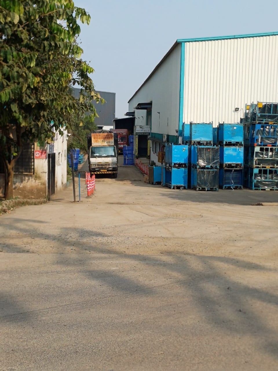 HyphenSCS-Warehouse-72985-1.png
