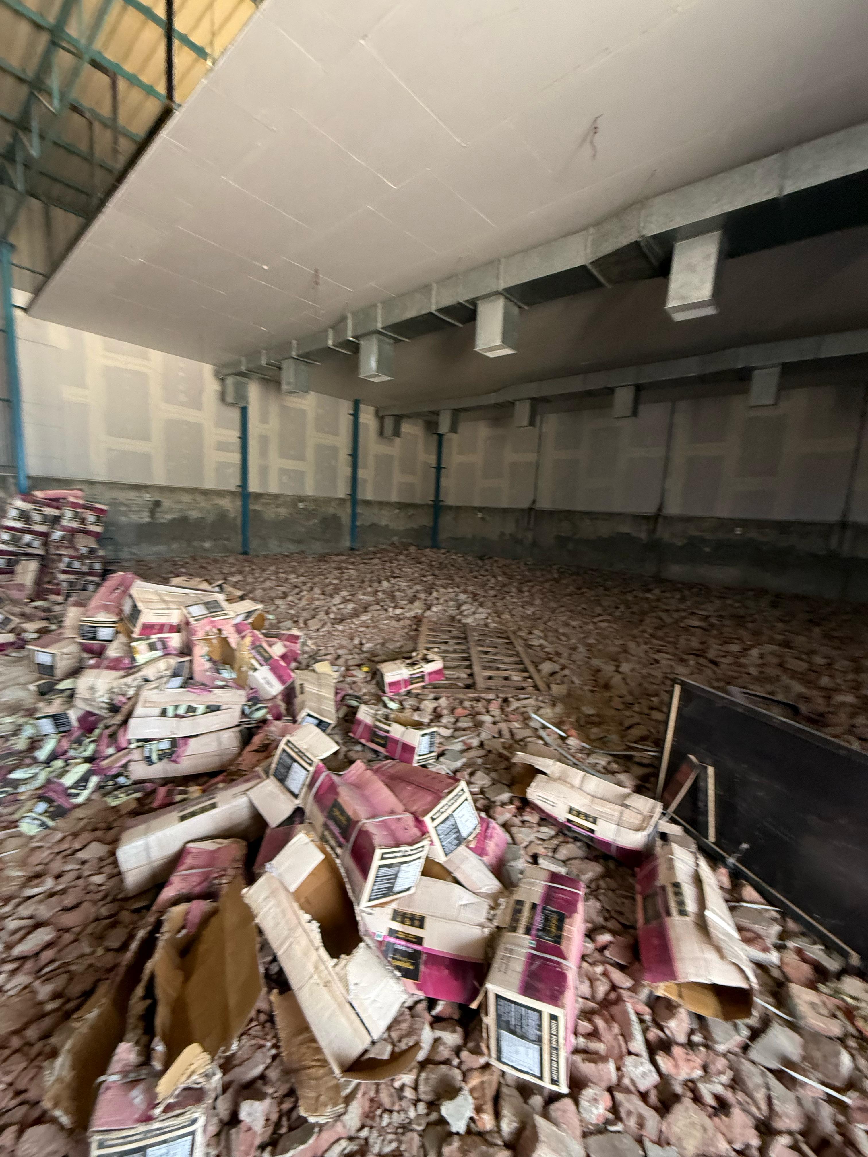 HyphenSCS-Warehouse-73044-0.png