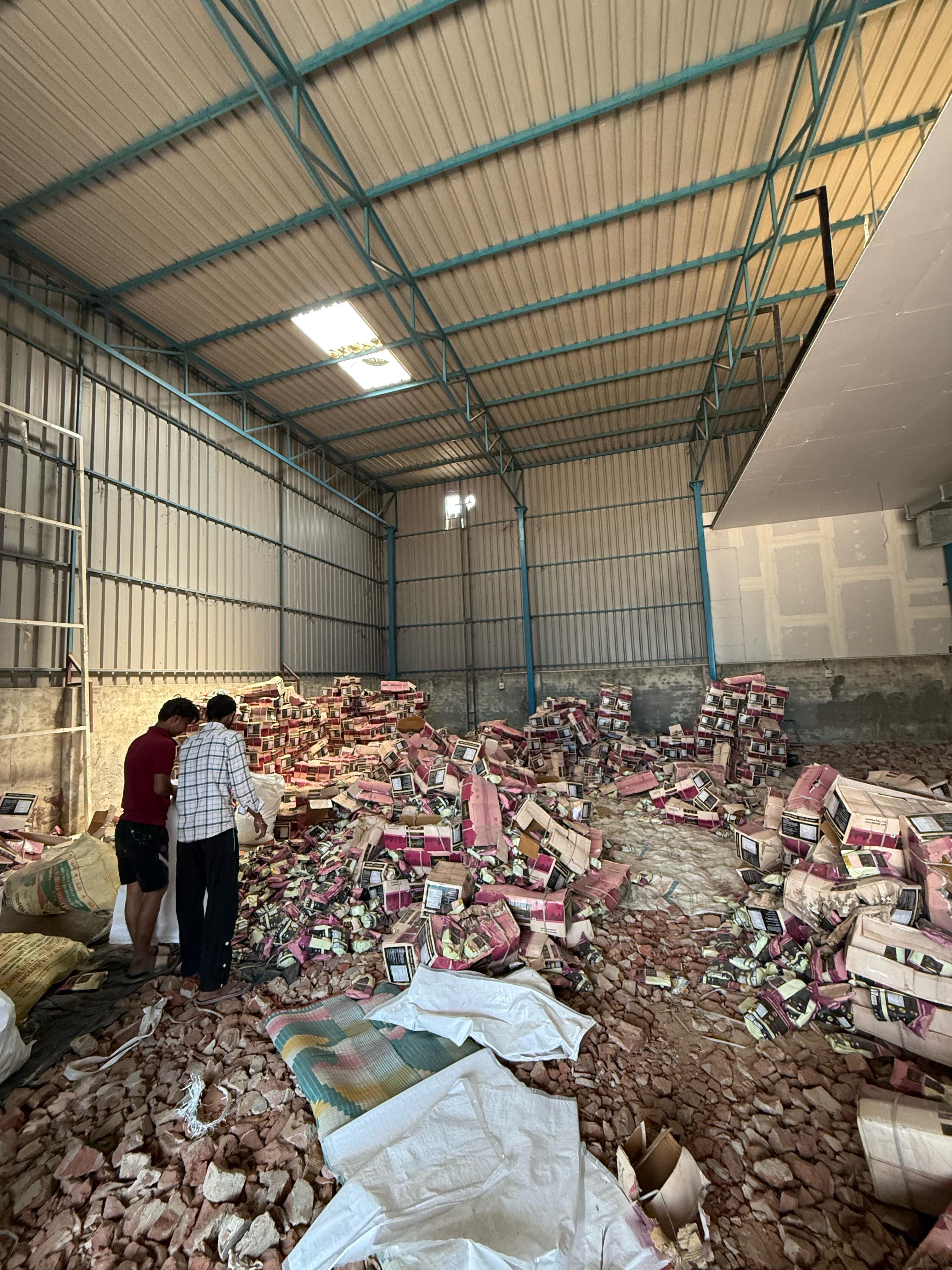 HyphenSCS-Warehouse-73044-6.png