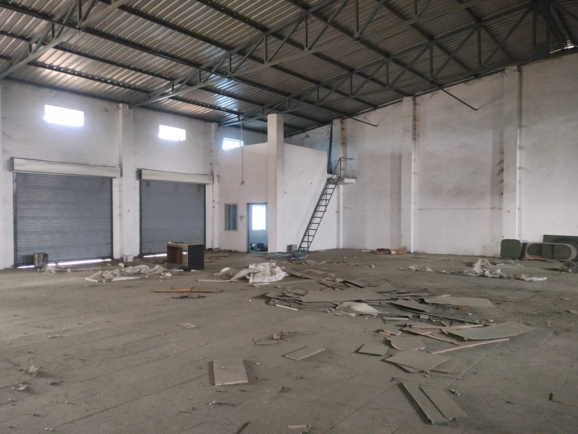 HyphenSCS-Warehouse-73364-0.png