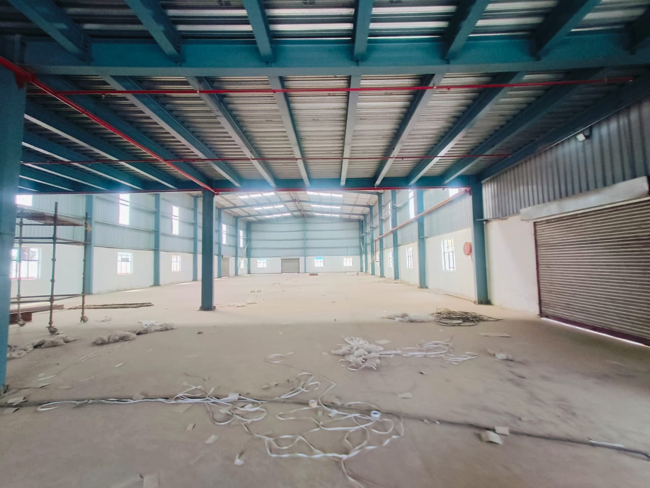 HyphenSCS-Warehouse-73447-6.png