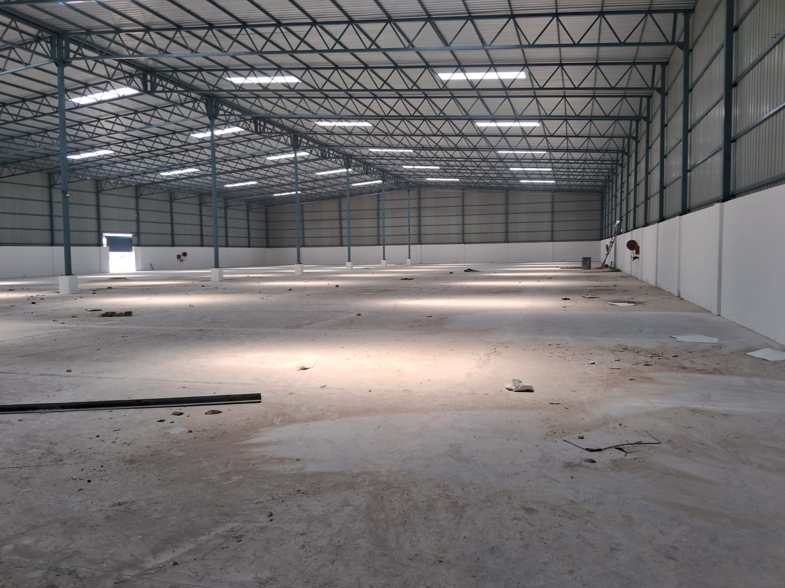 HyphenSCS-Warehouse-73504-0.png