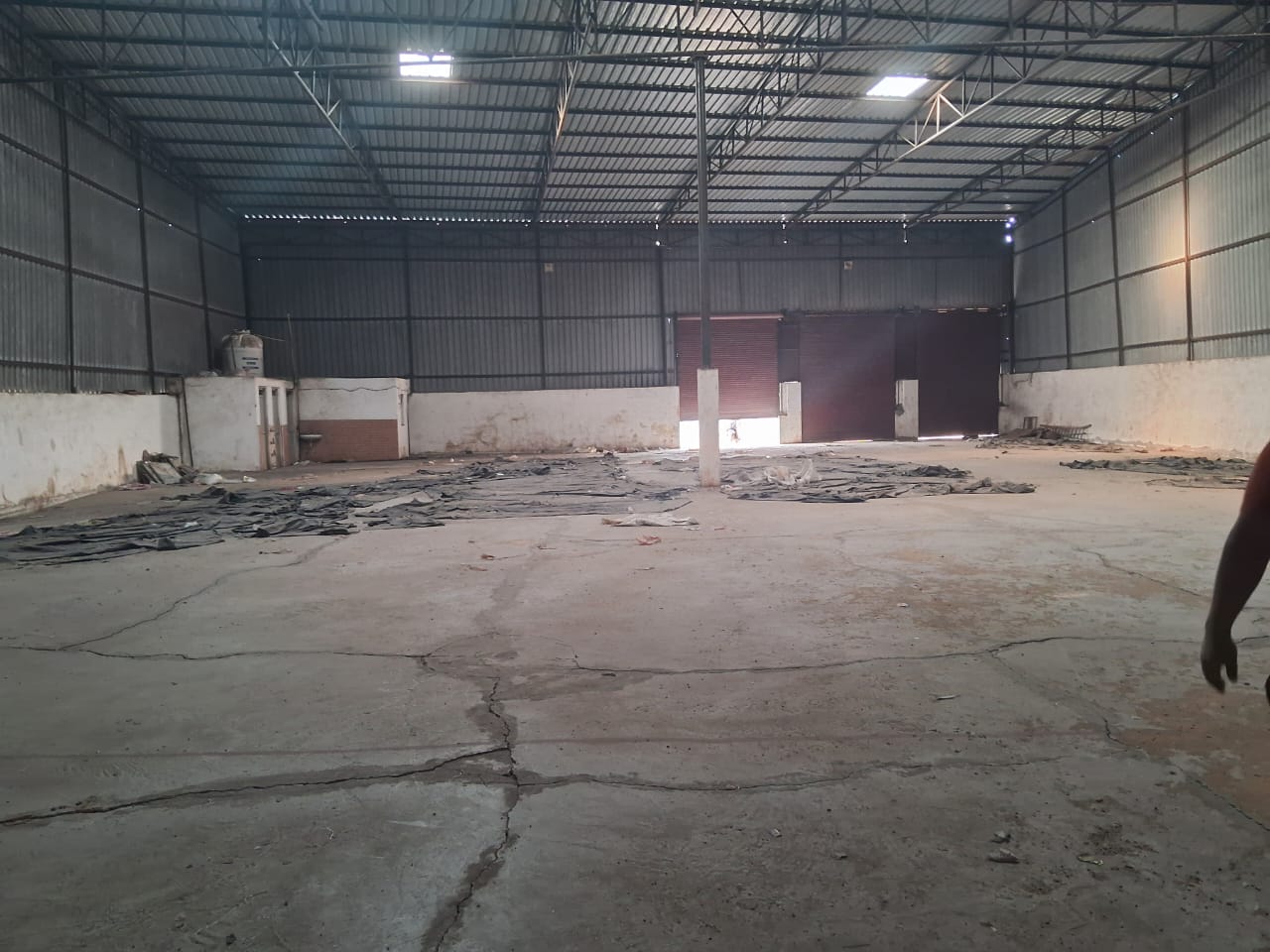 HyphenSCS-Warehouse-73542-7.png