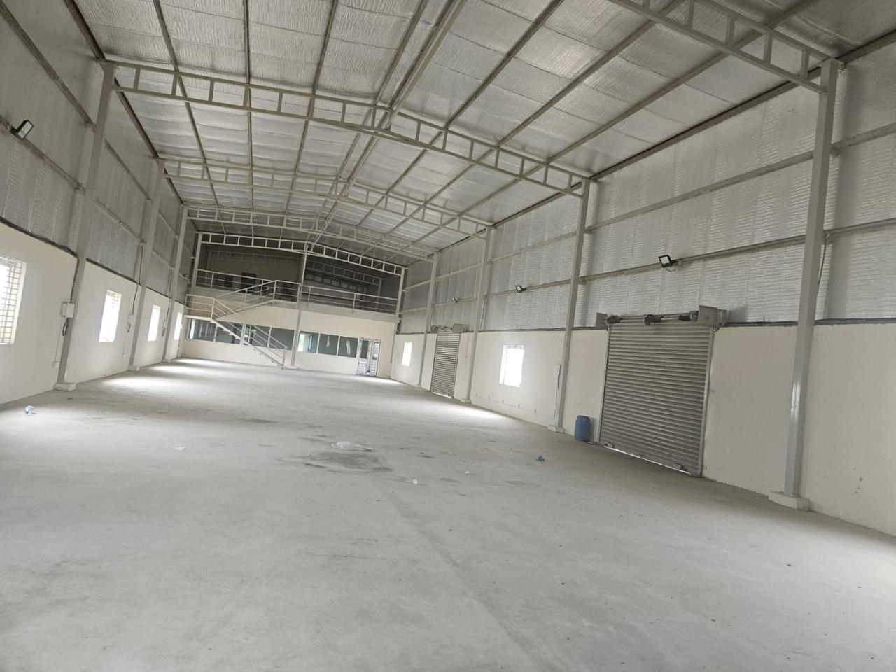 HyphenSCS-Warehouse-73543-0.png