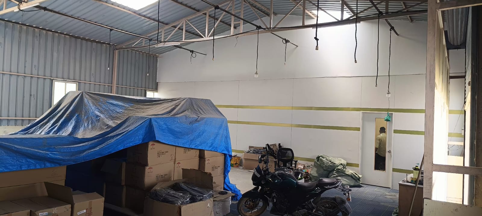 HyphenSCS-Warehouse-73568-2.png