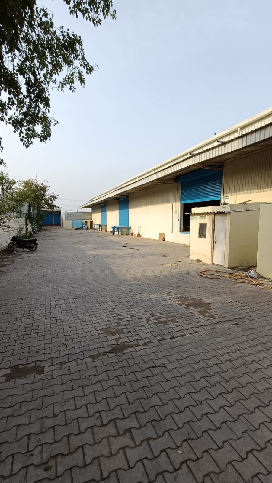 HyphenSCS-Warehouse-73572-0.png