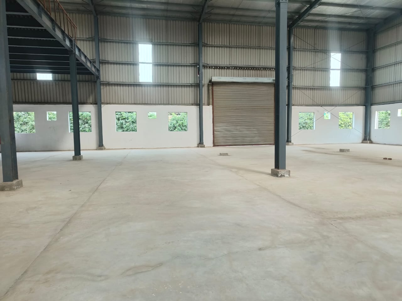 HyphenSCS-Warehouse-73625-19.png