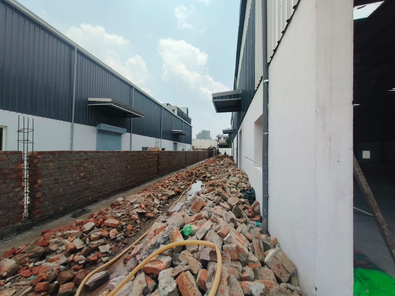HyphenSCS-Warehouse-73881-3.png