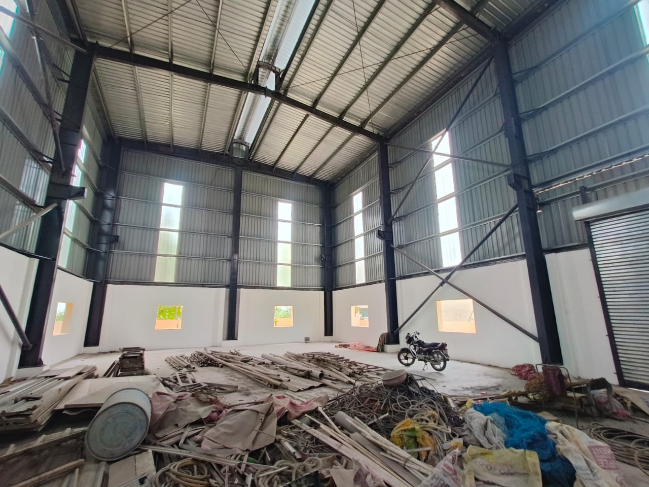 HyphenSCS-Warehouse-73884-1.png
