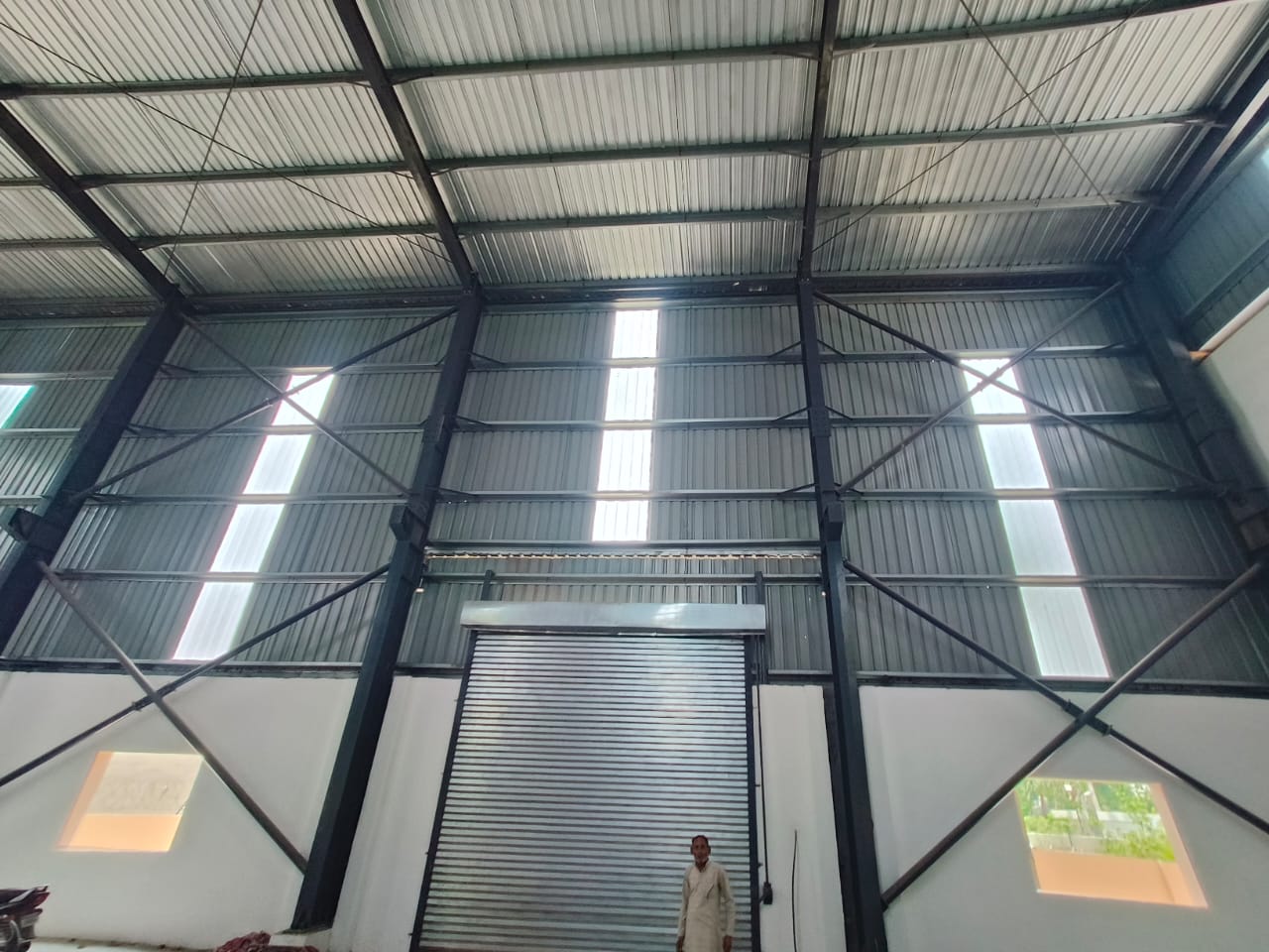 HyphenSCS-Warehouse-73884-7.png
