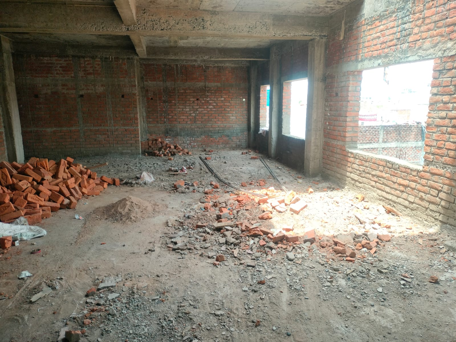 HyphenSCS-Warehouse-74237-0.png