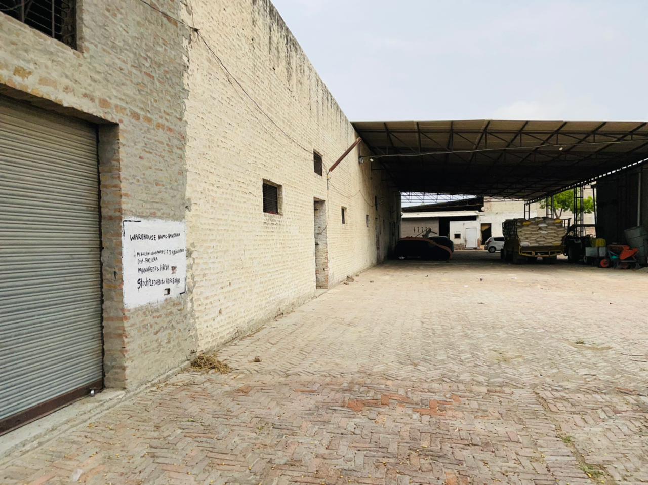 HyphenSCS-Warehouse-75100-0.png