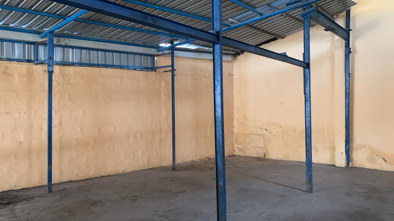 HyphenSCS-Warehouse-75320-3.png